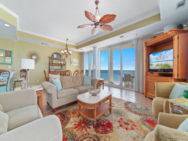 Luxury Gulf-Front 4-Bedroom Condo with Stunning Views on Pensacola Beach