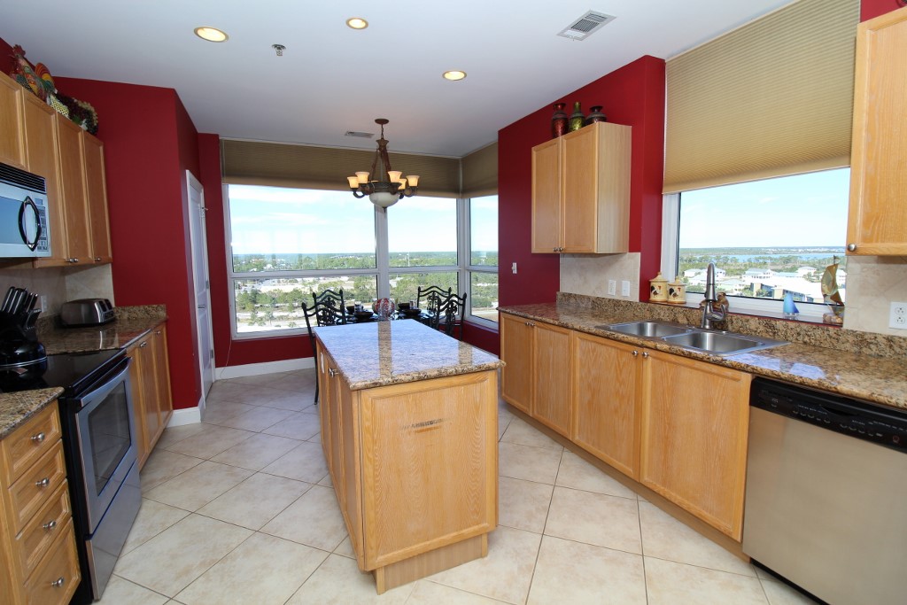 Pensacola Beach Condo 936910