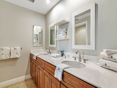 Pensacola Beach Condo 936915