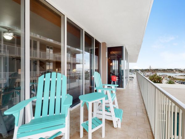Pensacola Vacation Condo Four Bedroom Water Views