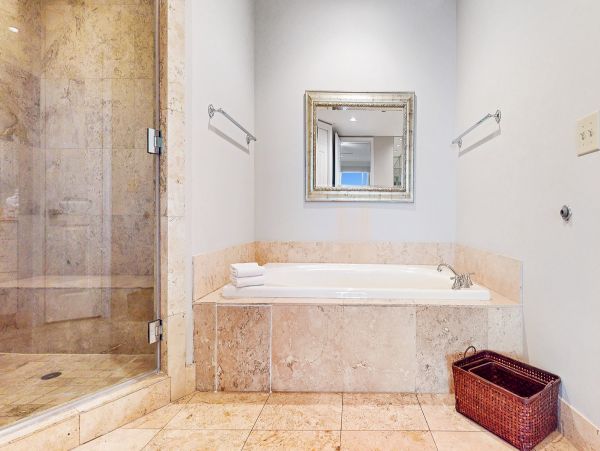 Pensacola Vacation Condo Four Bedroom Water Views