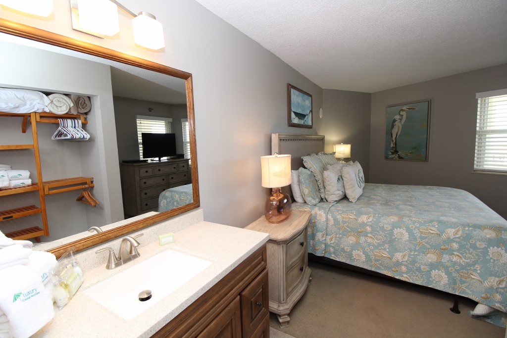 Pensacola Beach Condo 936953