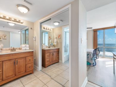 Pensacola Beach Condo 936957