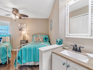 Pensacola Beach Condo 936959