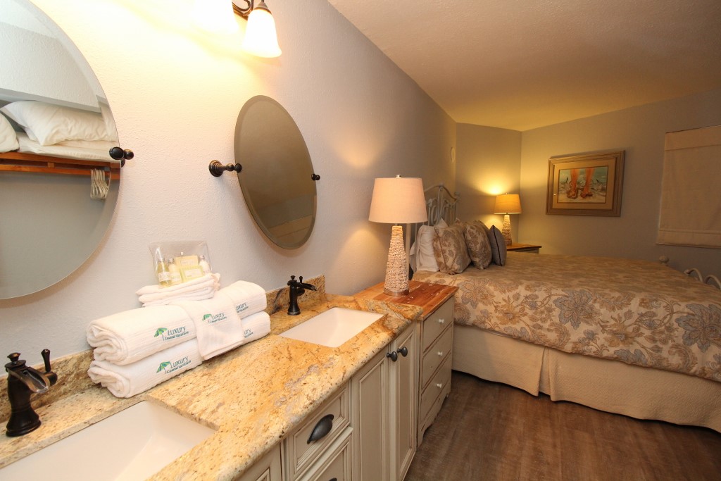 Pensacola Beach Condo 936960