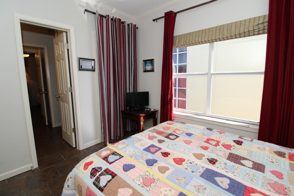 Pensacola Beach Condo 936971