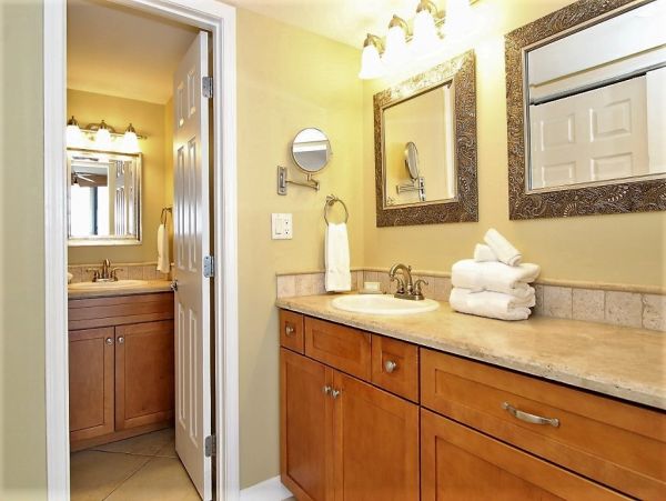 On Beach Pensacola Vacation Condo Three Bedrooms Gulf Views