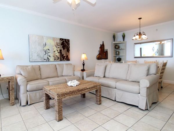 Vacation Condo in Pensacola Located on Beach 3 Bedrooms