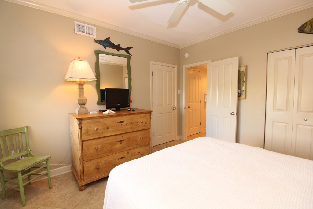Pensacola Beach Condo 937000