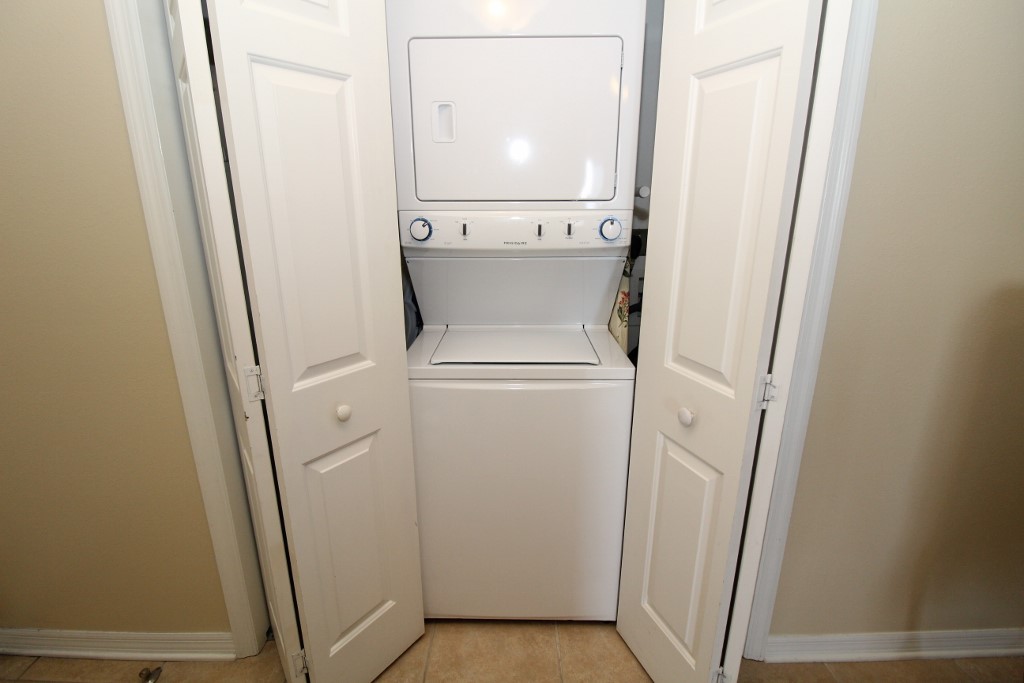 Pensacola Beach Condo 937012