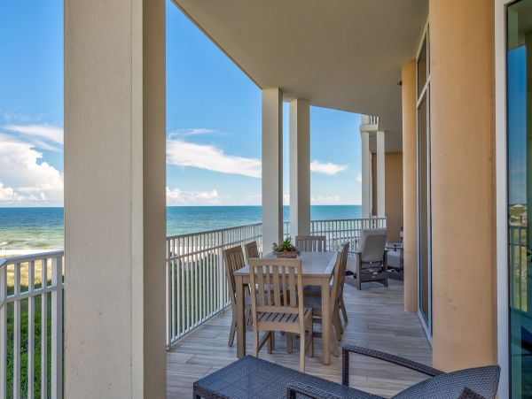 Perdido Key Vacation Condo Five Bedroom Walk to Beach