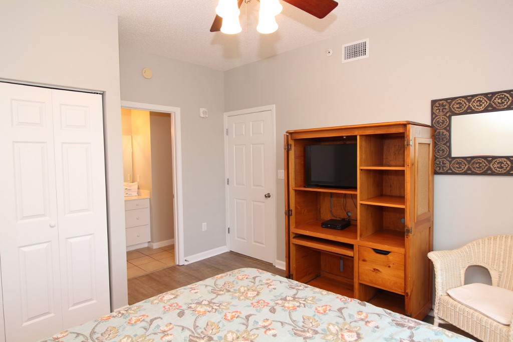 Pensacola Beach Condo 937037