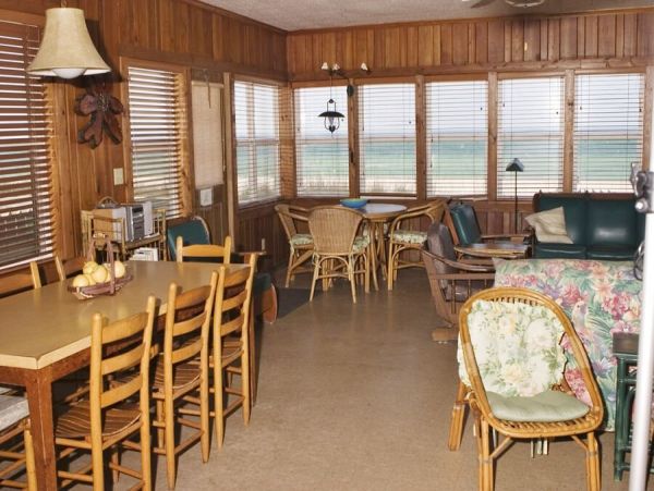 On Beach Panama City Vacation Home Four Bedrooms Sleeps 14