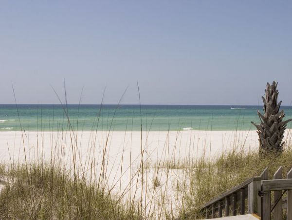 On Beach Panama City Vacation Home Four Bedrooms Sleeps 14