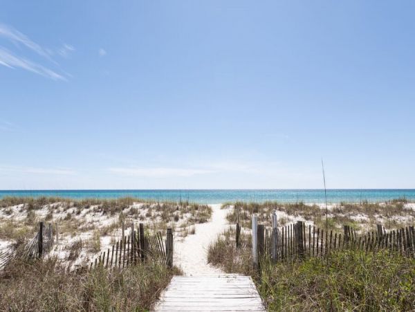 Beach Front 4 Bedroom Vacation Rental in Panama City Beach