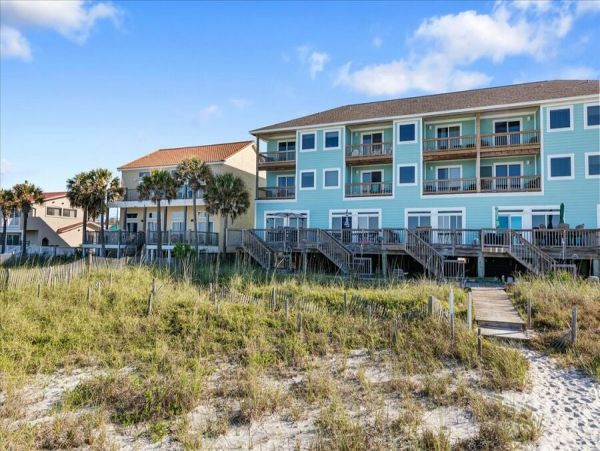 Beach Front 4 Bedroom Vacation Rental in Panama City Beach