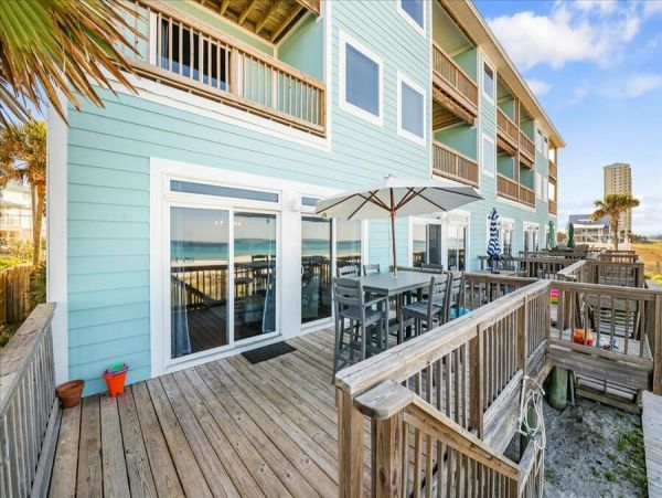 Beach Front 4 Bedroom Vacation Rental in Panama City Beach