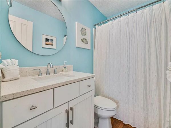 Beach Front 4 Bedroom Vacation Rental in Panama City Beach