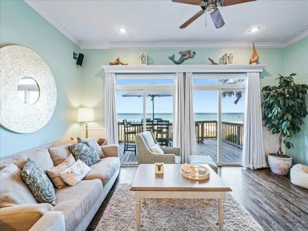 Beach Front 4 Bedroom Vacation Rental in Panama City Beach