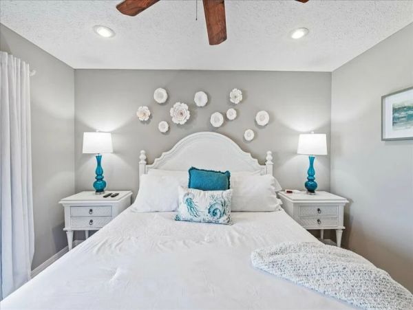 Beach Front 4 Bedroom Vacation Rental in Panama City Beach