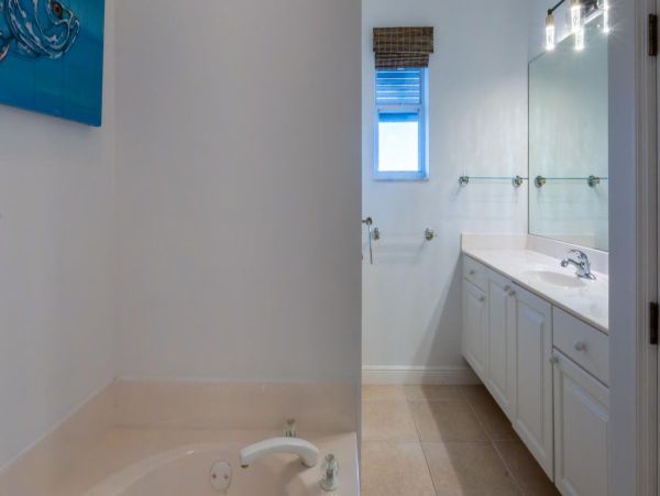 Marco Island Luxury Waterfront Vacation Rental with Private Pool