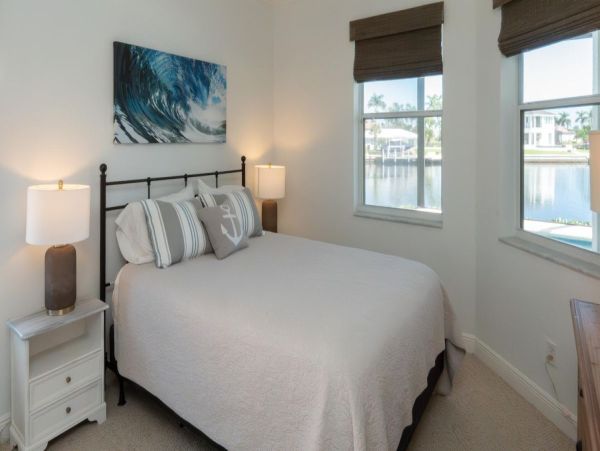 Marco Island Luxury Waterfront Vacation Rental with Private Pool