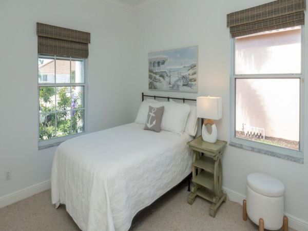Marco Island Luxury Waterfront Vacation Rental with Private Pool