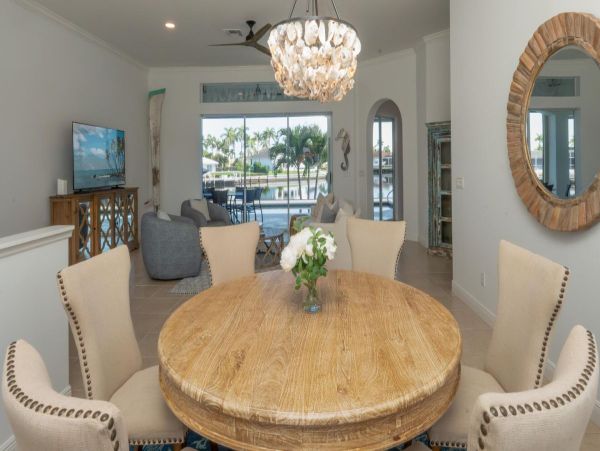 Marco Island Luxury Waterfront Vacation Rental with Private Pool