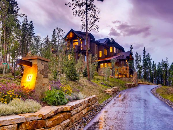 a spectacular vacation home featuring deluxe entertainment and luxe amenities