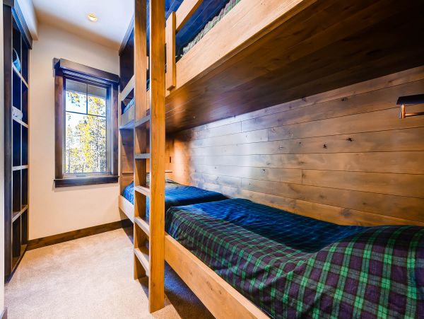  Breck Bunk - sleeps 4 in two built in twin over twin bunks