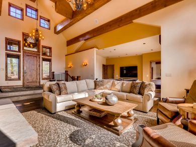 Breckenridge Home 937150 Breckenridge Home 937150