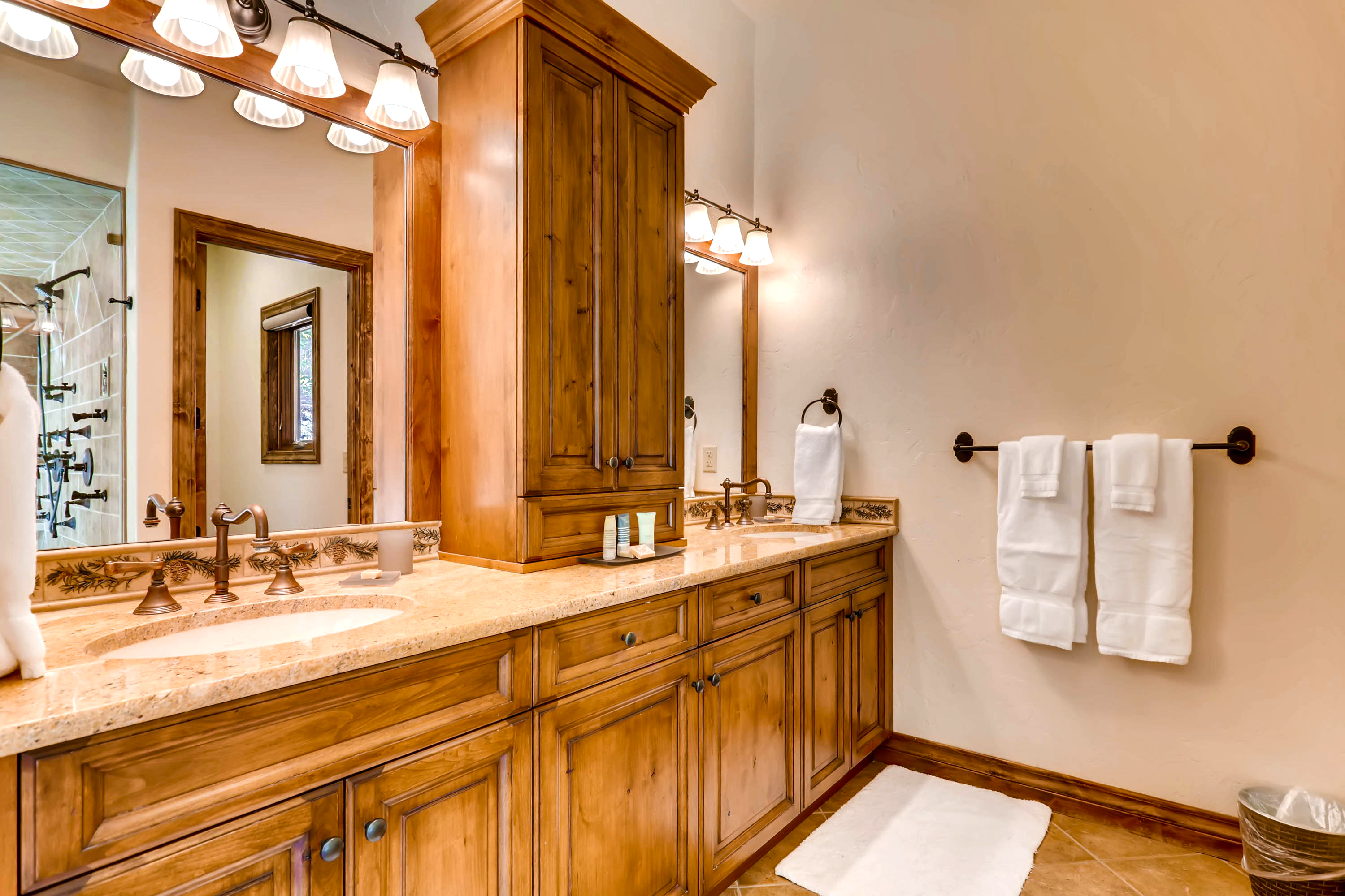 Breckenridge Home 937150 Breckenridge Home 937150