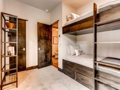 Breckenridge Home 937156