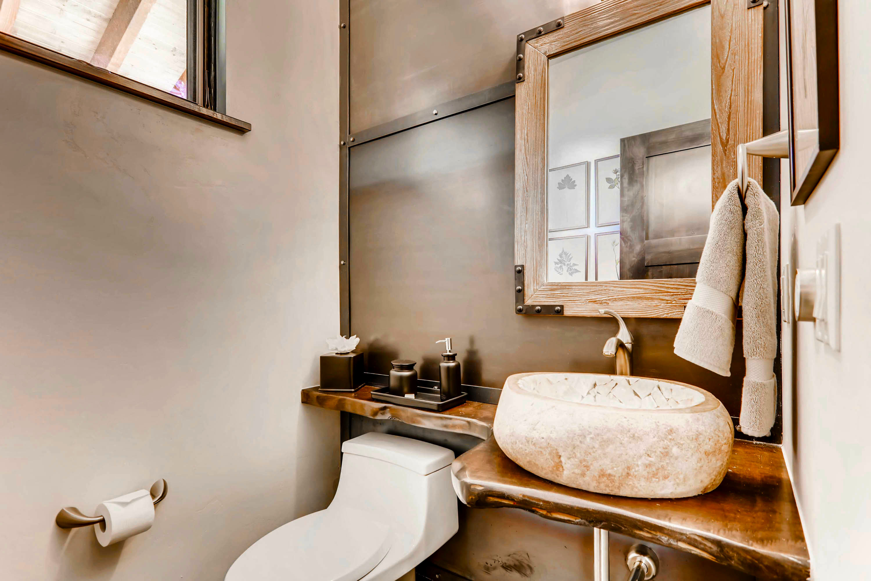 Breckenridge Home 937156
