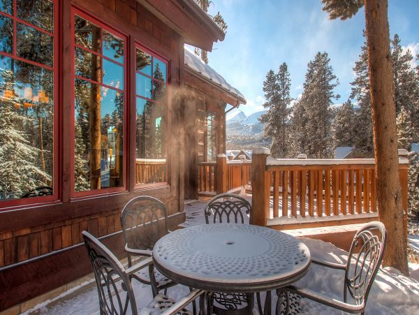 Luxury 4 Bedroom Vacation Rental with Private Spa