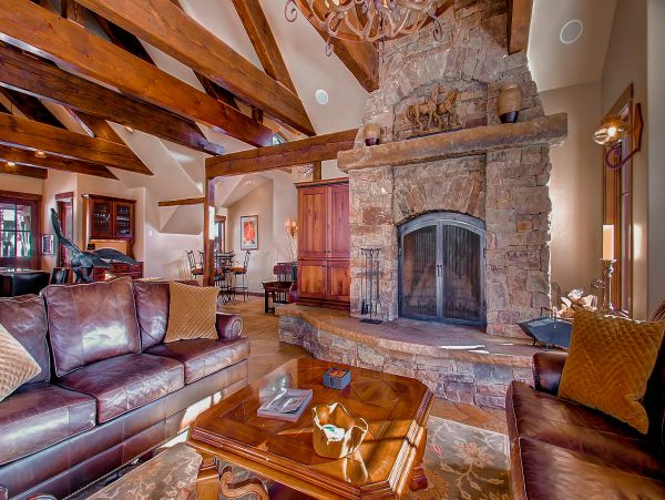 Luxury 4 Bedroom Vacation Rental with Private Spa