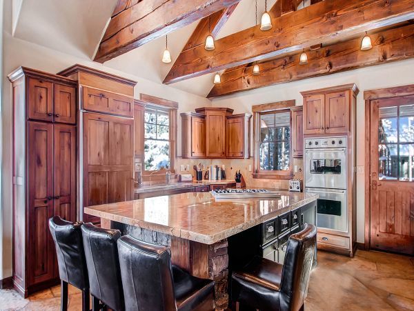 Luxury 4 Bedroom Vacation Rental with Private Spa