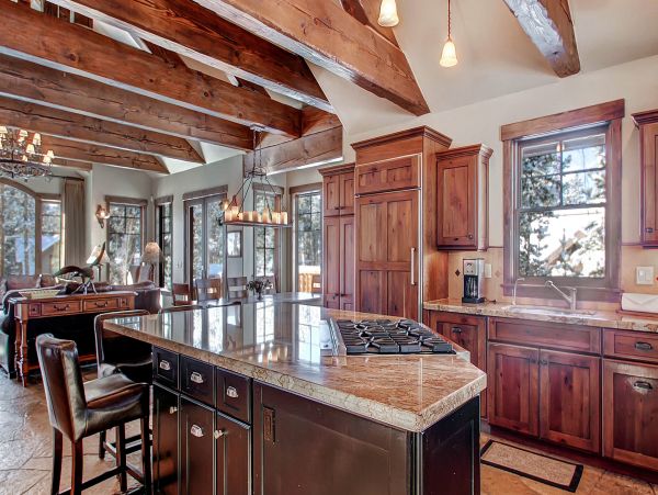 Luxury 4 Bedroom Vacation Rental with Private Spa