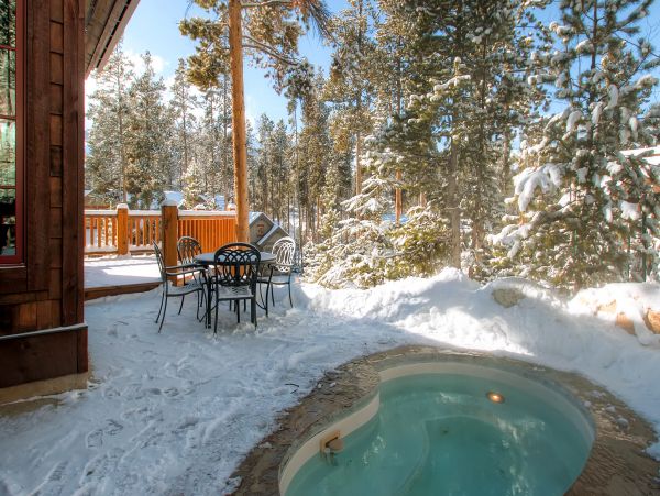 Luxury 4 Bedroom Vacation Rental with Private Spa
