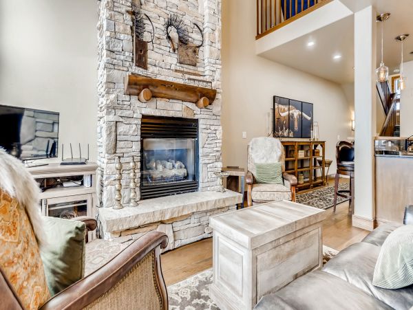Breckenridge Vacation Home Mountain Views Four Bedrooms