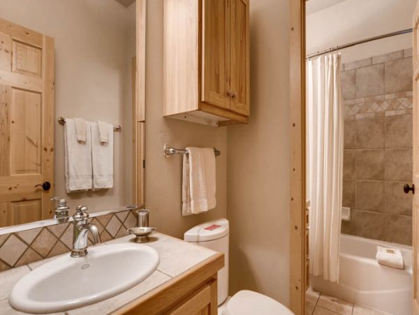 Breckenridge Vacation Lodge Four Bedroom Mountain Views