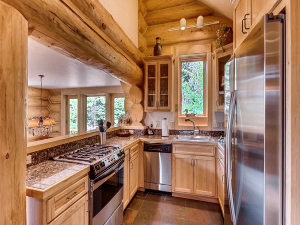 Breckenridge Vacation Lodge Four Bedroom Mountain Views