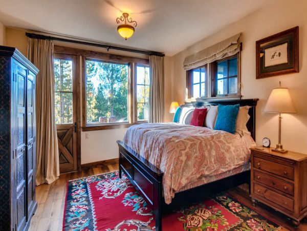 Luxury 8 Bedroom Vacation Home in Breckenridge Sleeps 18
