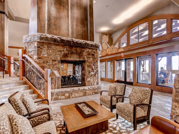 Breckenridge Vacation Home Three Bedroom Mountain Views