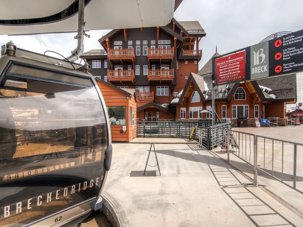 Breckenridge Vacation Home Three Bedroom Mountain Views