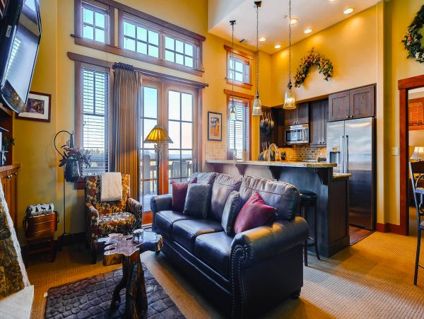 Breckenridge Vacation Home Three Bedroom Mountain Views
