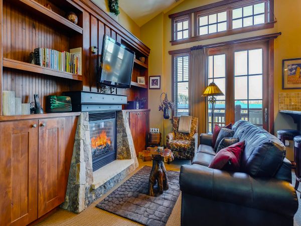 Breckenridge Vacation Home Three Bedroom Mountain Views