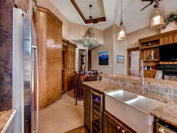 Breckenridge Vacation Home Three Bedroom Mountain Views