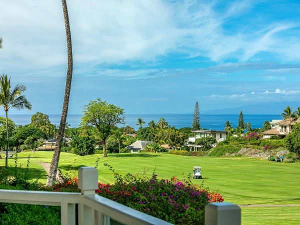 Wailea Luxury Vacation Rental Sleeps Four Guests