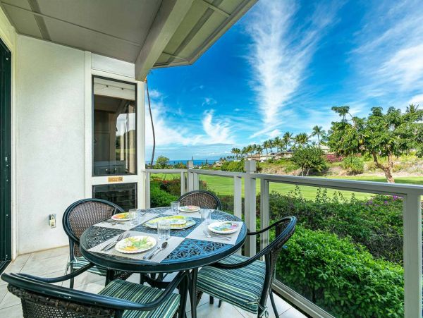 Wailea Luxury Vacation Rental Sleeps Four Guests